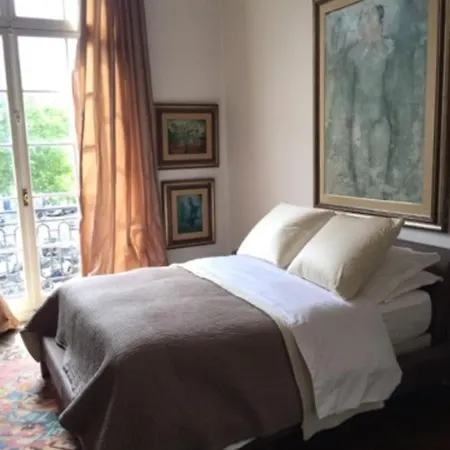 Large Triplex With Terrace Near Arc De Triomphe Apartamento *